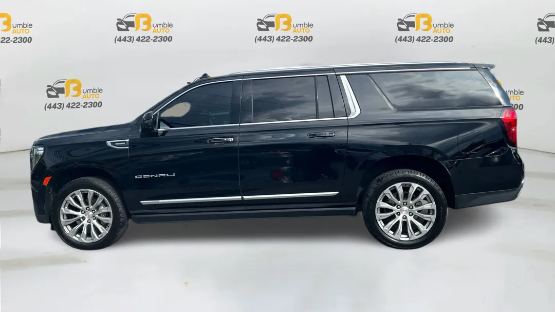 GMC Yukon XL photo 8