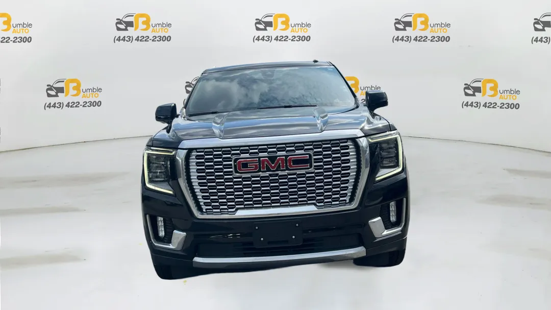 GMC Yukon XL photo 2