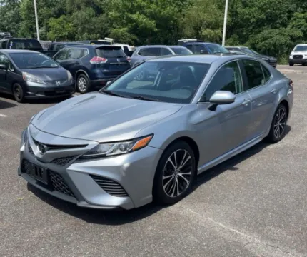 Silver 2020 Toyota Camry SE Sedan 4D for sale in Elkridge, MD