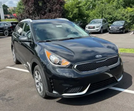 More photos of 2018 Kia Niro LX Wagon 4D at Bumble Auto - Elkridge, MD
