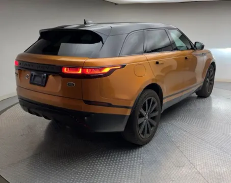 More photos of 2020 Land Rover Range Rover Velar R-Dynamic S P250 Sport Utility 4D at Bumble Auto - Elkridge, MD