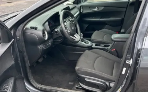 More photos of 2019 Kia Forte LXS Sedan 4D at Bumble Auto - Elkridge, MD