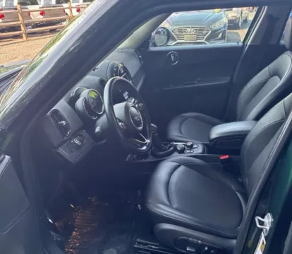 More photos of 2018 MINI Countryman Cooper ALL4 Hatchback 4D at Bumble Auto - Elkridge, MD