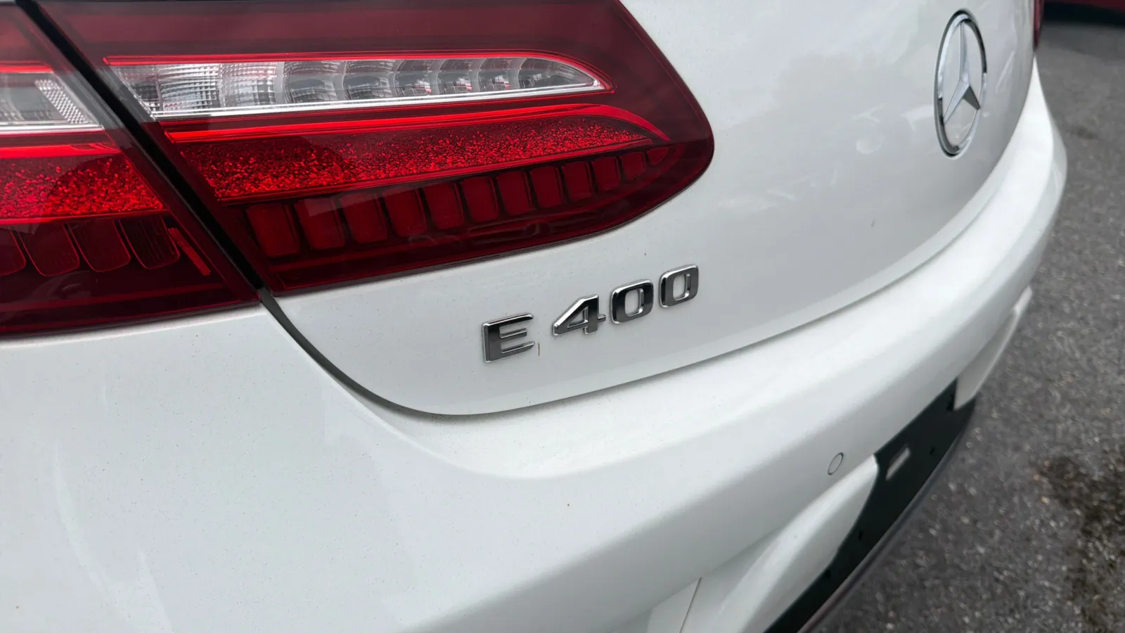 Mercedes-Benz E-Class photo 14