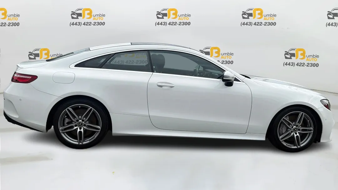 Mercedes-Benz E-Class photo 4