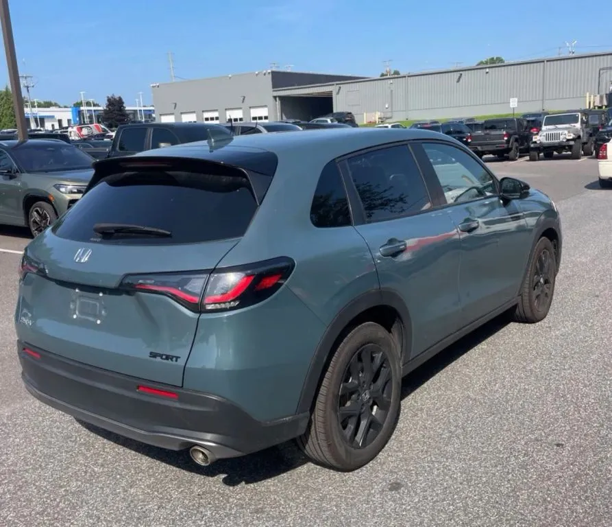 Honda HR-V photo 3