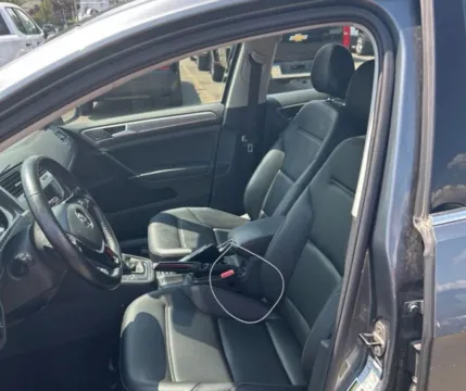 More photos of 2017 Volkswagen Golf Alltrack TSI S Wagon 4D at Bumble Auto - Elkridge, MD