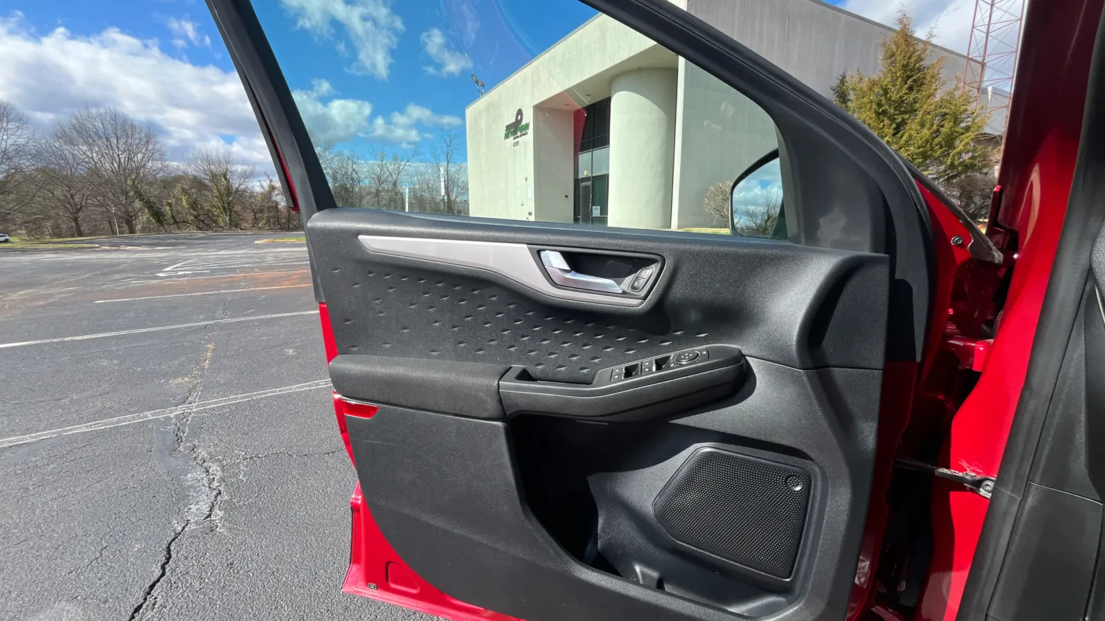 Ford Escape photo 20
