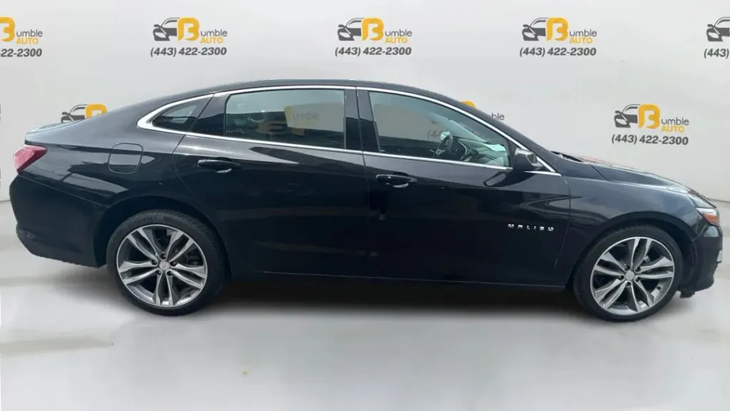 Chevrolet Malibu photo 4