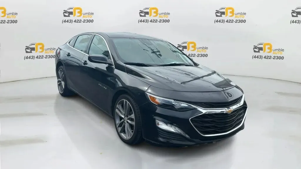 Chevrolet Malibu photo 3