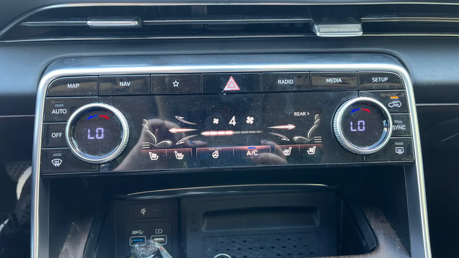Genesis GV80 photo 28