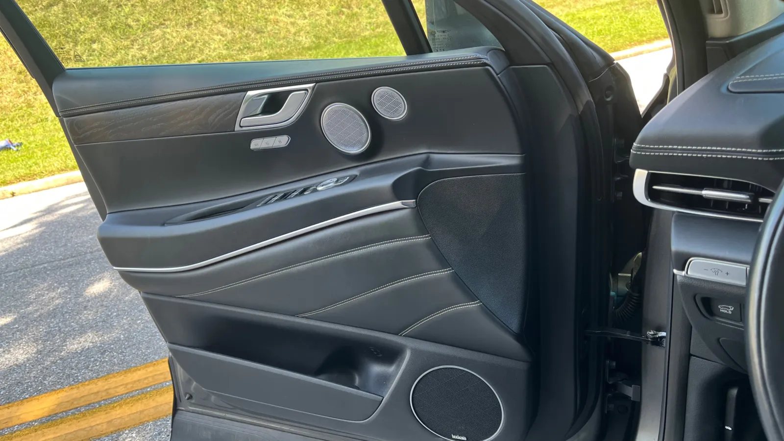 Genesis GV80 photo 23