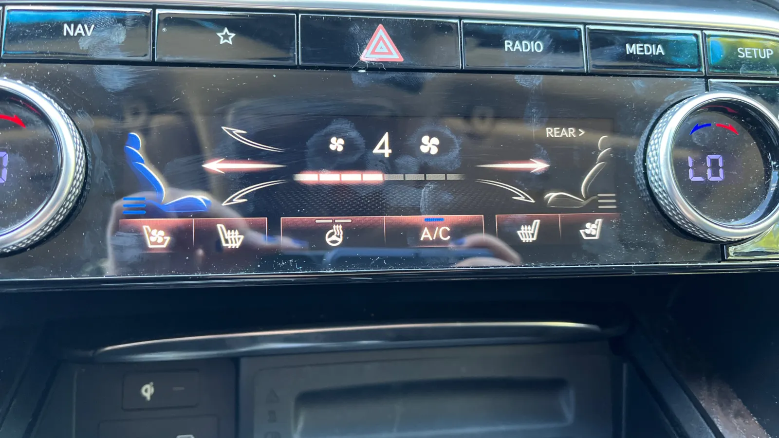 Genesis GV80 photo 32