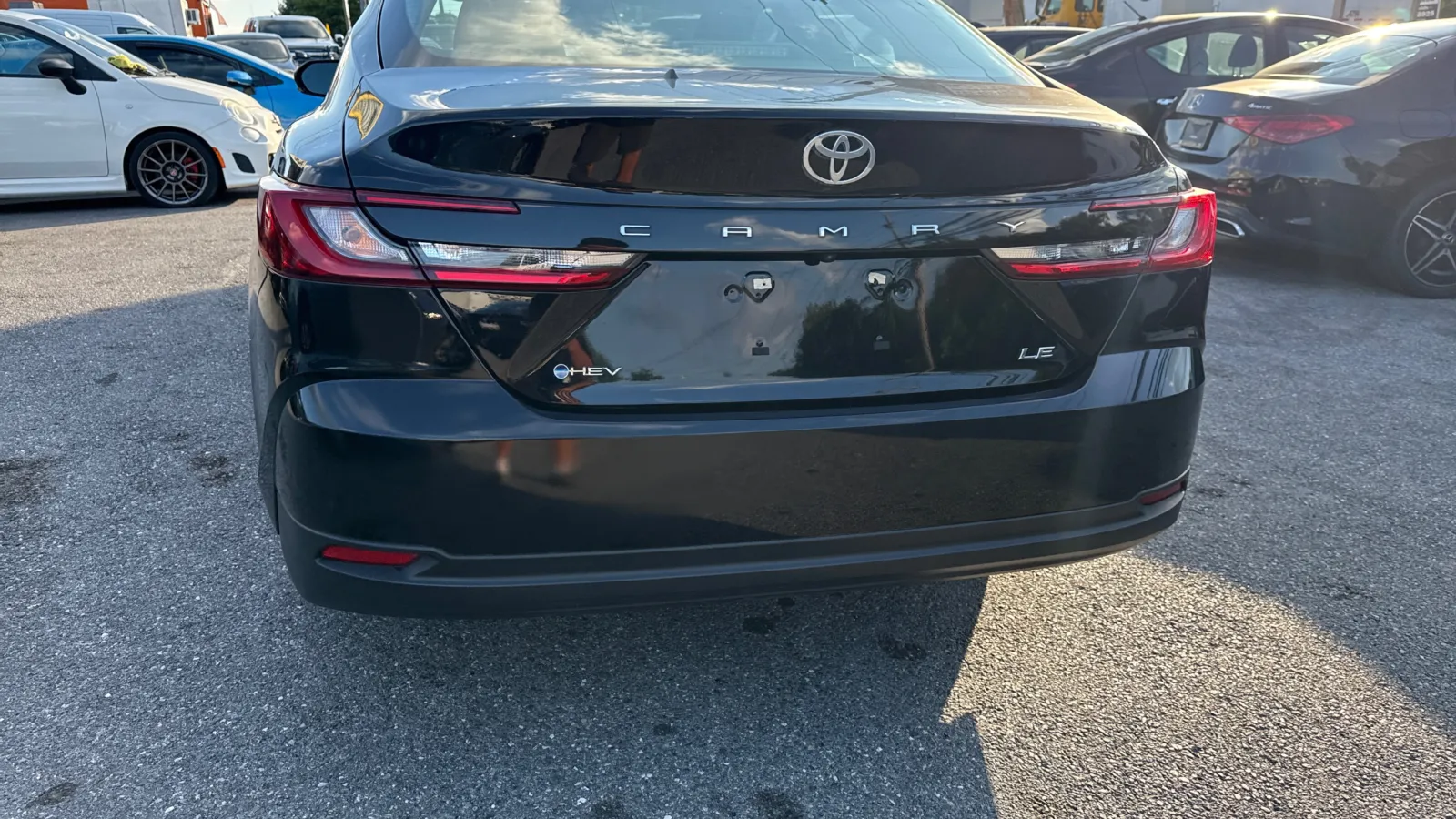 Toyota Camry photo 13