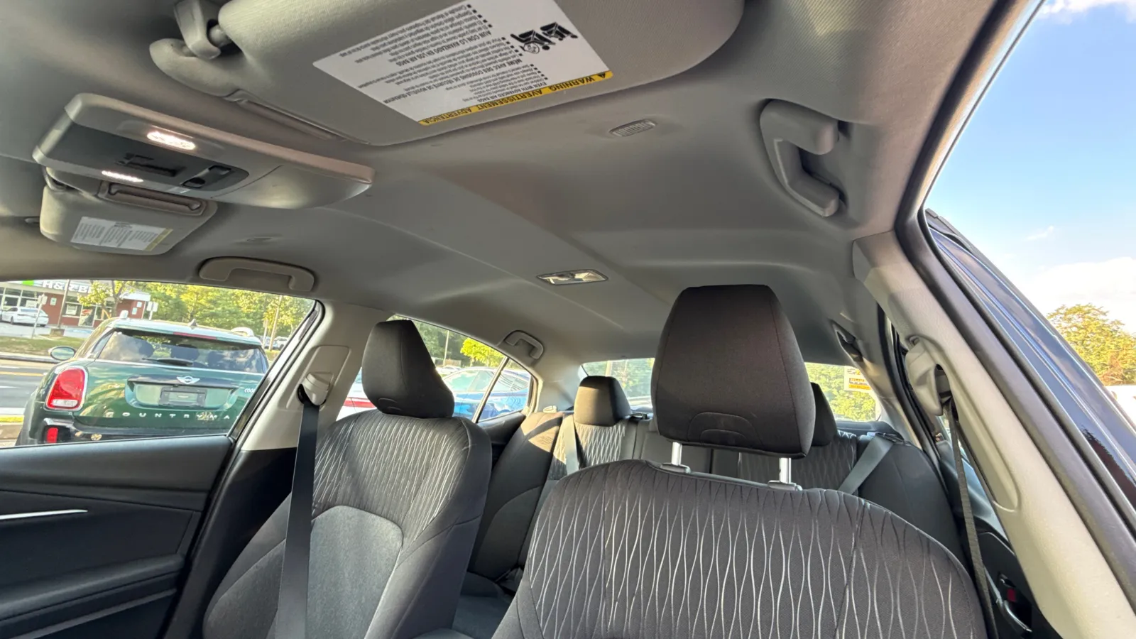 Toyota Camry photo 20
