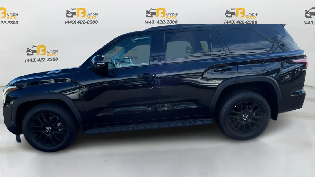 Toyota Sequoia photo 8