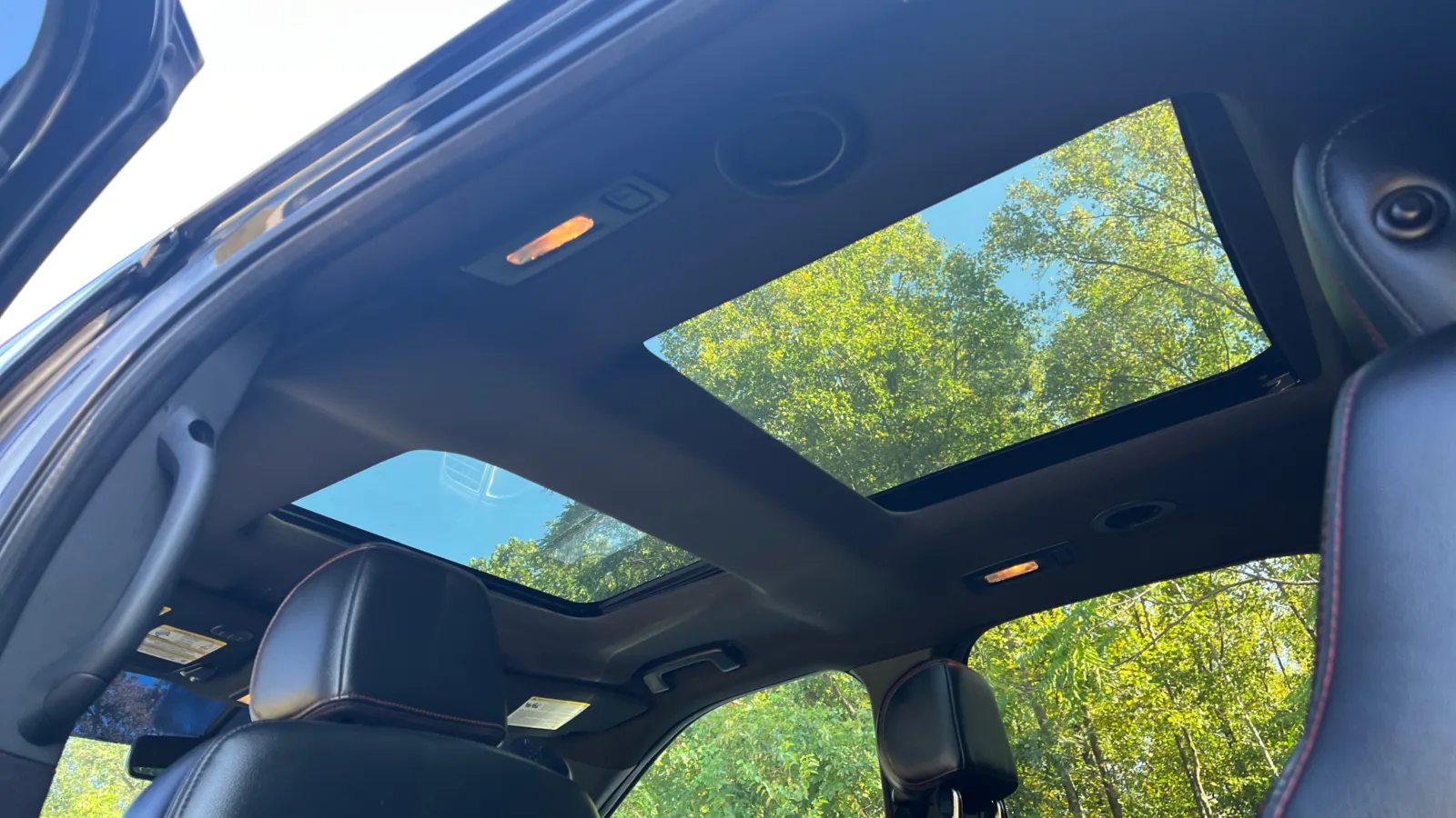 Ford Explorer photo 23