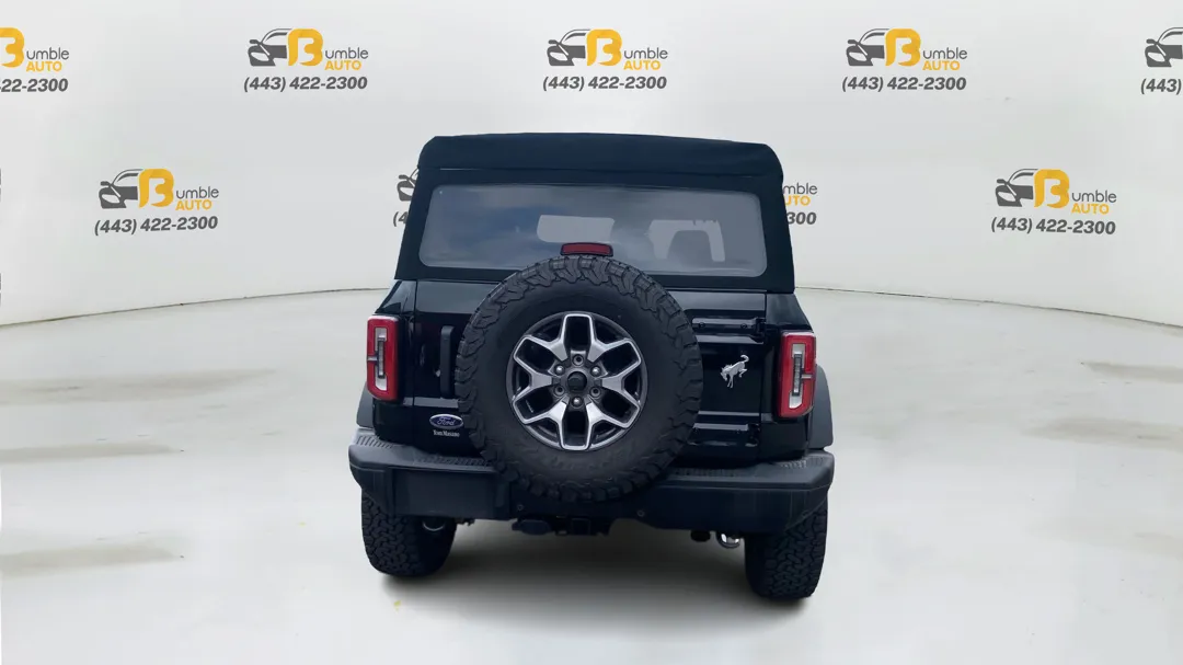 Ford Bronco photo 6