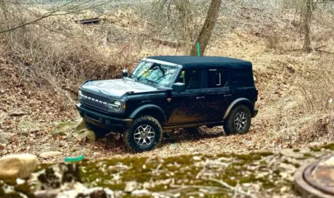 More photos of 2024 Ford Bronco Badlands Sport Utility 4D at Bumble Auto - Elkridge, MD