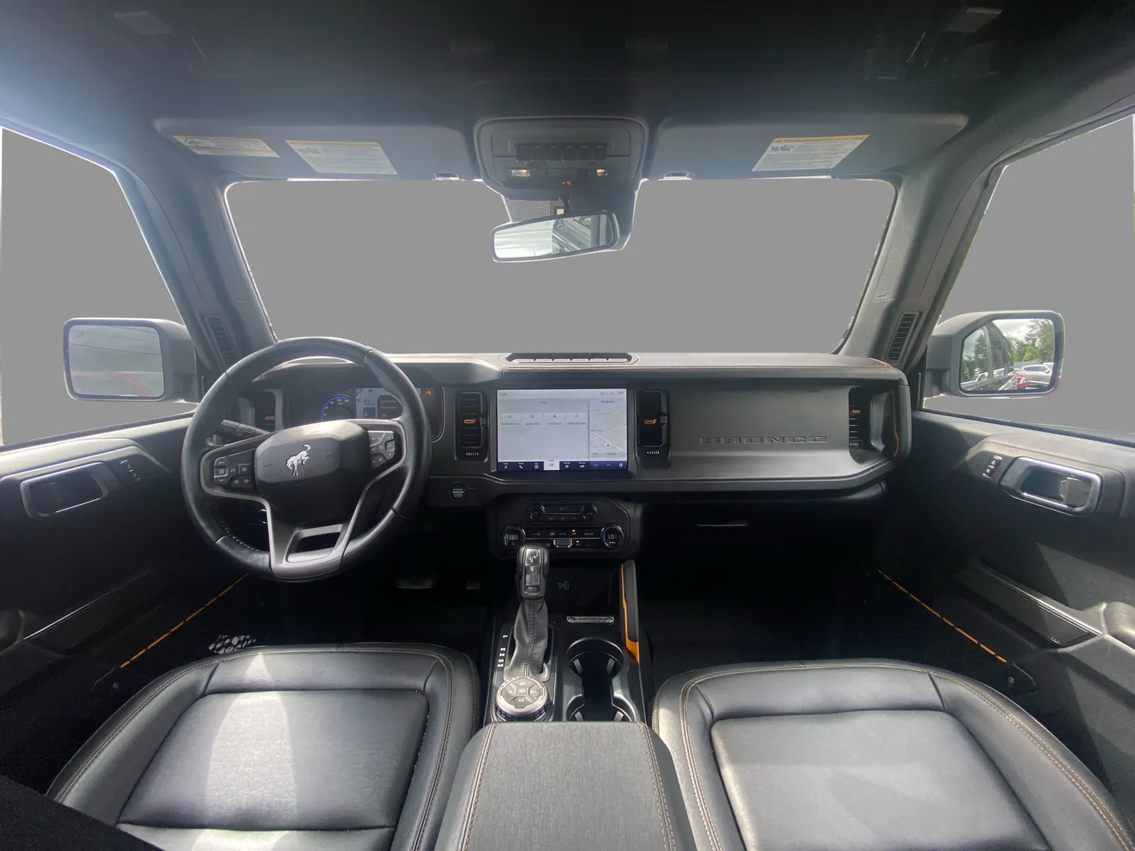 Ford Bronco photo 21