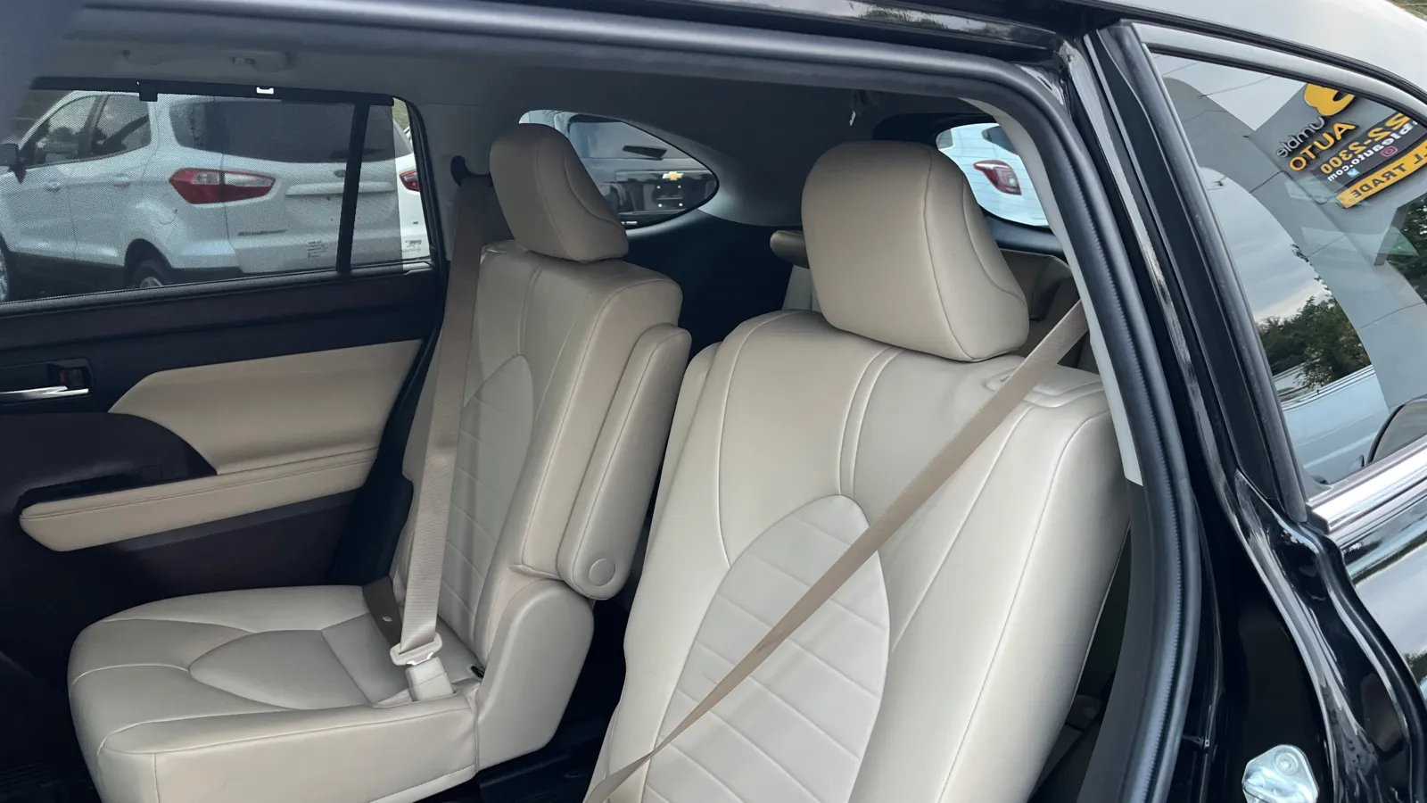 Toyota Highlander photo 10