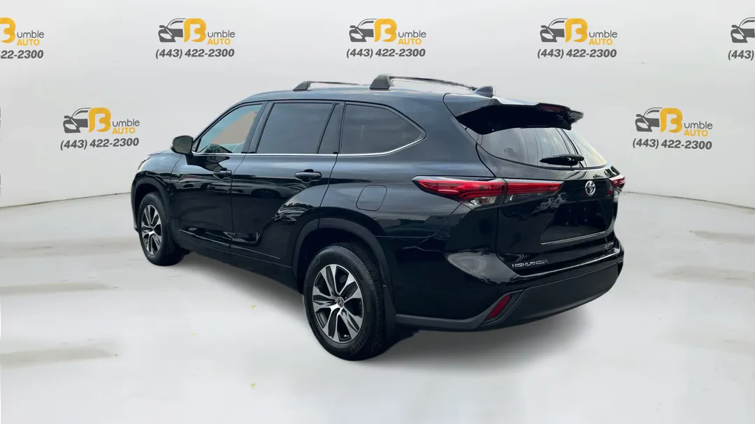 Toyota Highlander photo 7