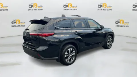More photos of 2022 Toyota Highlander XLE Sport Utility 4D at Bumble Auto - Elkridge, MD