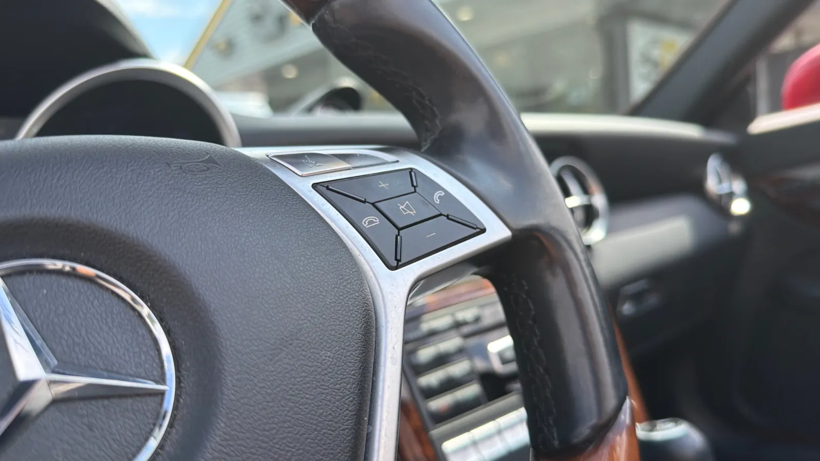 Mercedes-Benz SLK-Class photo 26