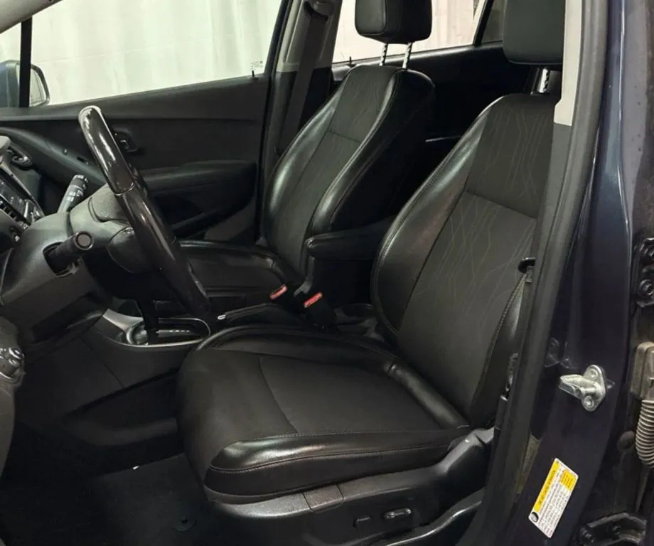 Chevrolet Trax photo 3
