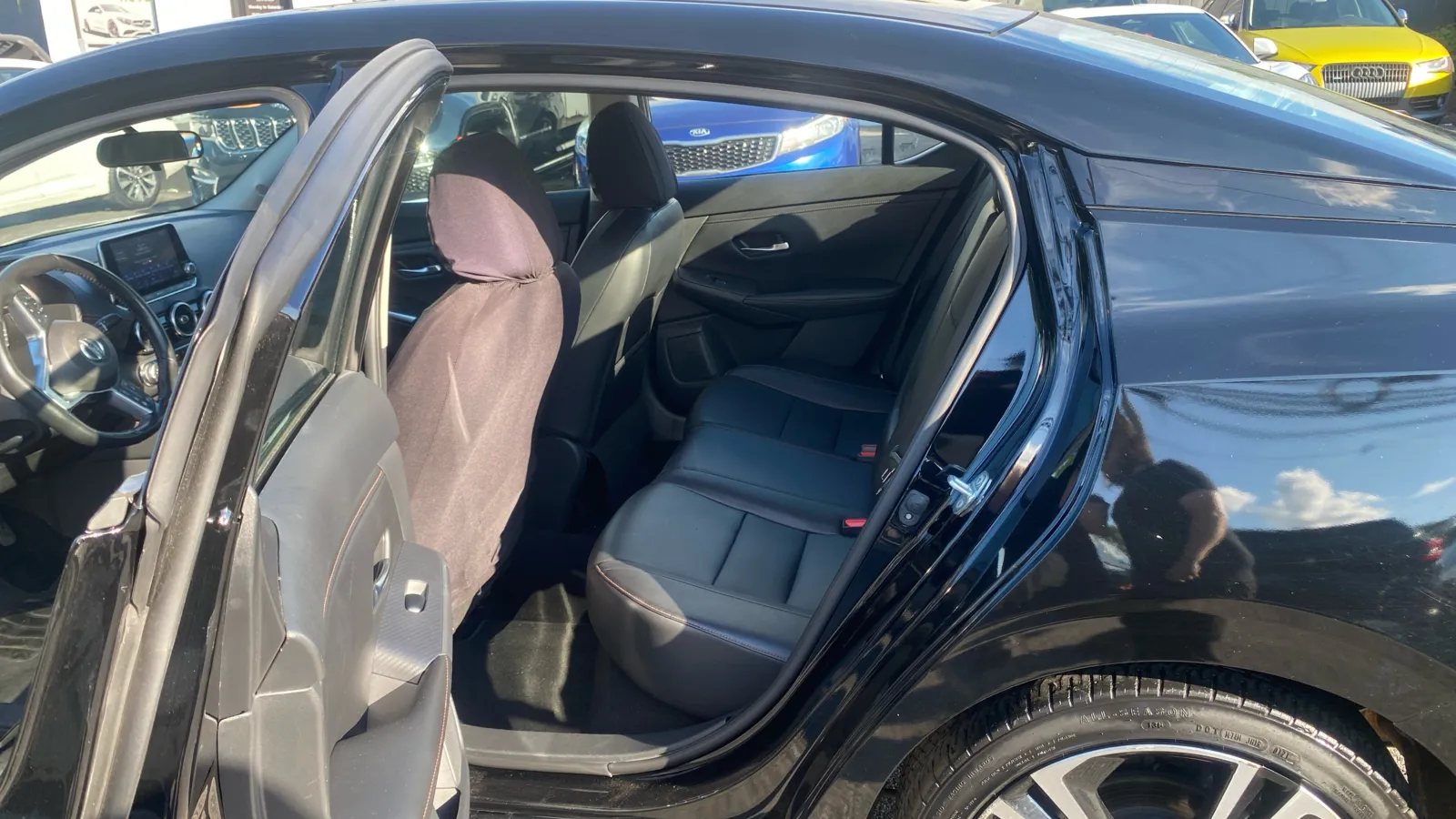 Nissan Sentra photo 10