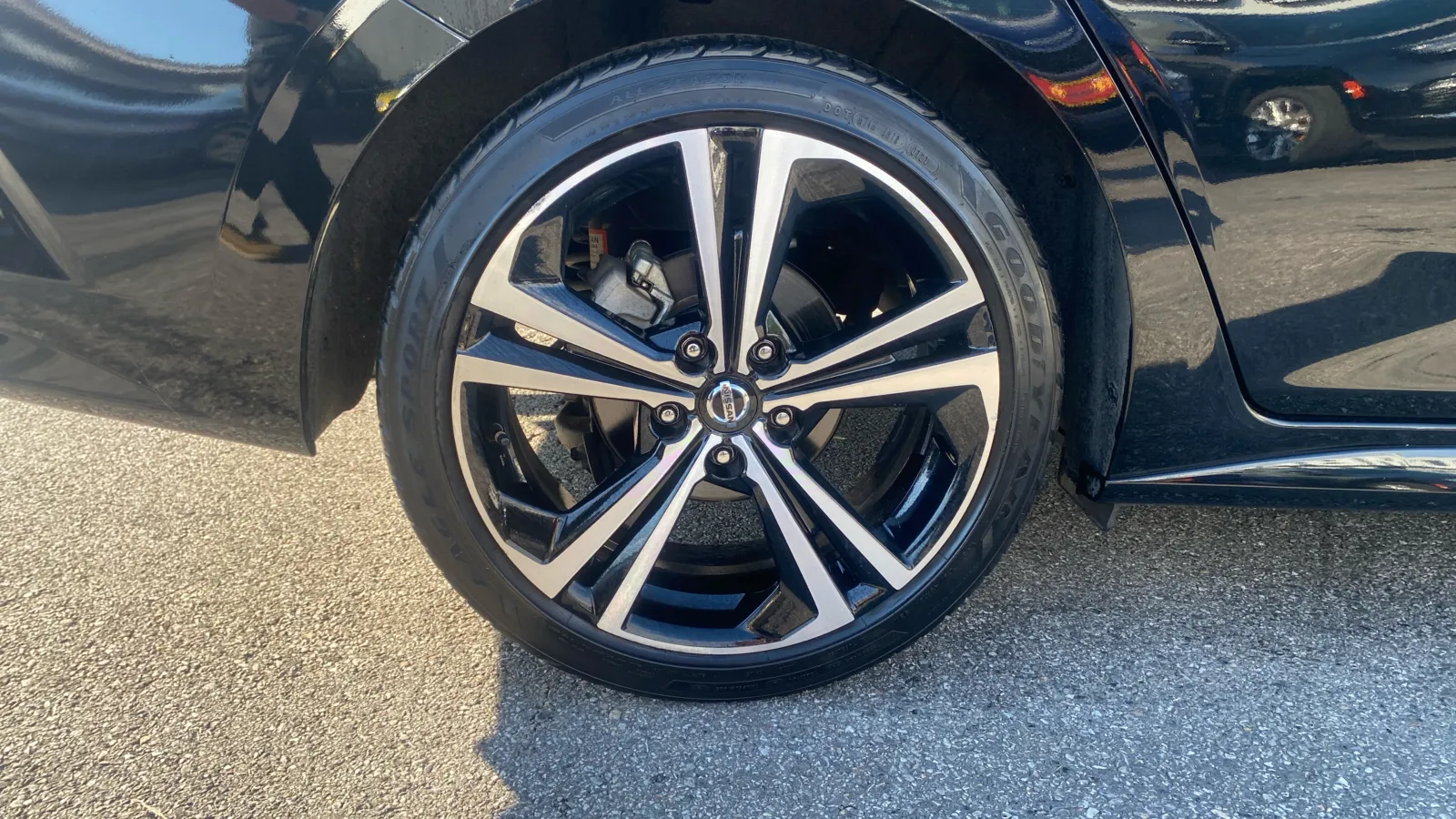 Nissan Sentra photo 15