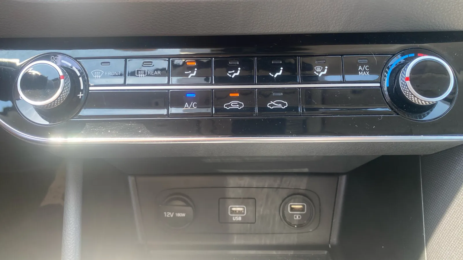 Hyundai Sonata photo 26