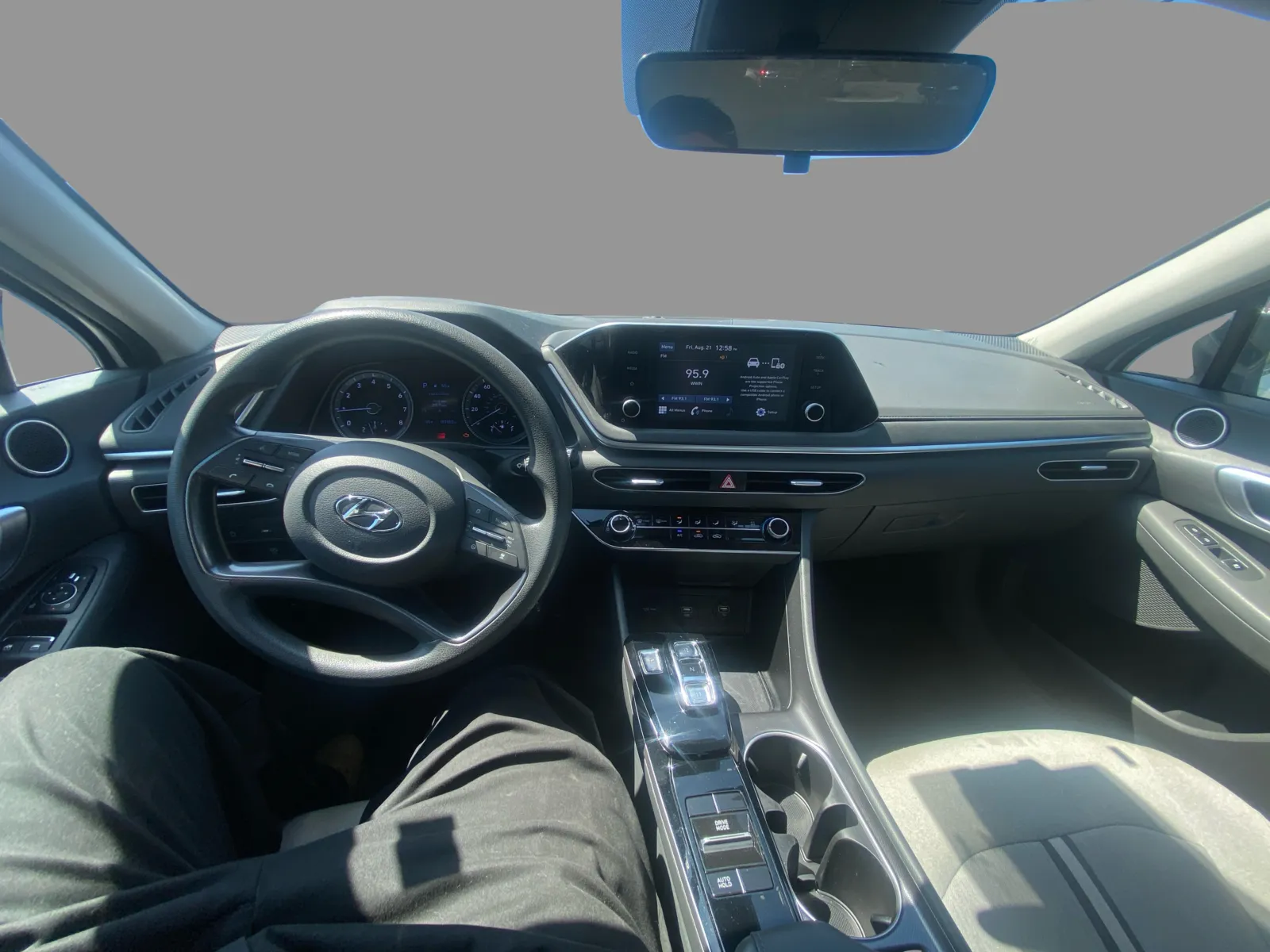 Hyundai Sonata photo 21
