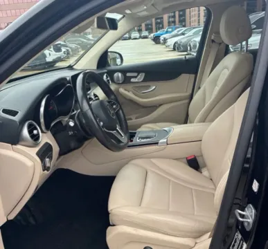 More photos of 2020 Mercedes-Benz GLC 300 4MATIC Sport Utility 4D at Bumble Auto - Elkridge, MD