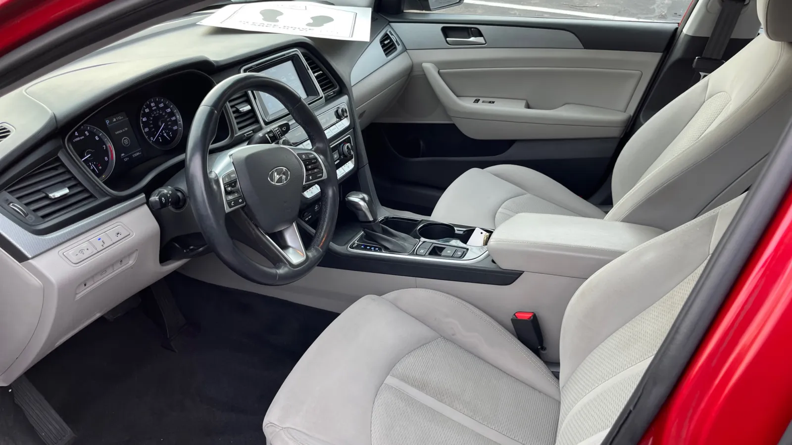 Hyundai Sonata photo 17