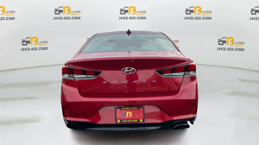 Hyundai Sonata photo 6