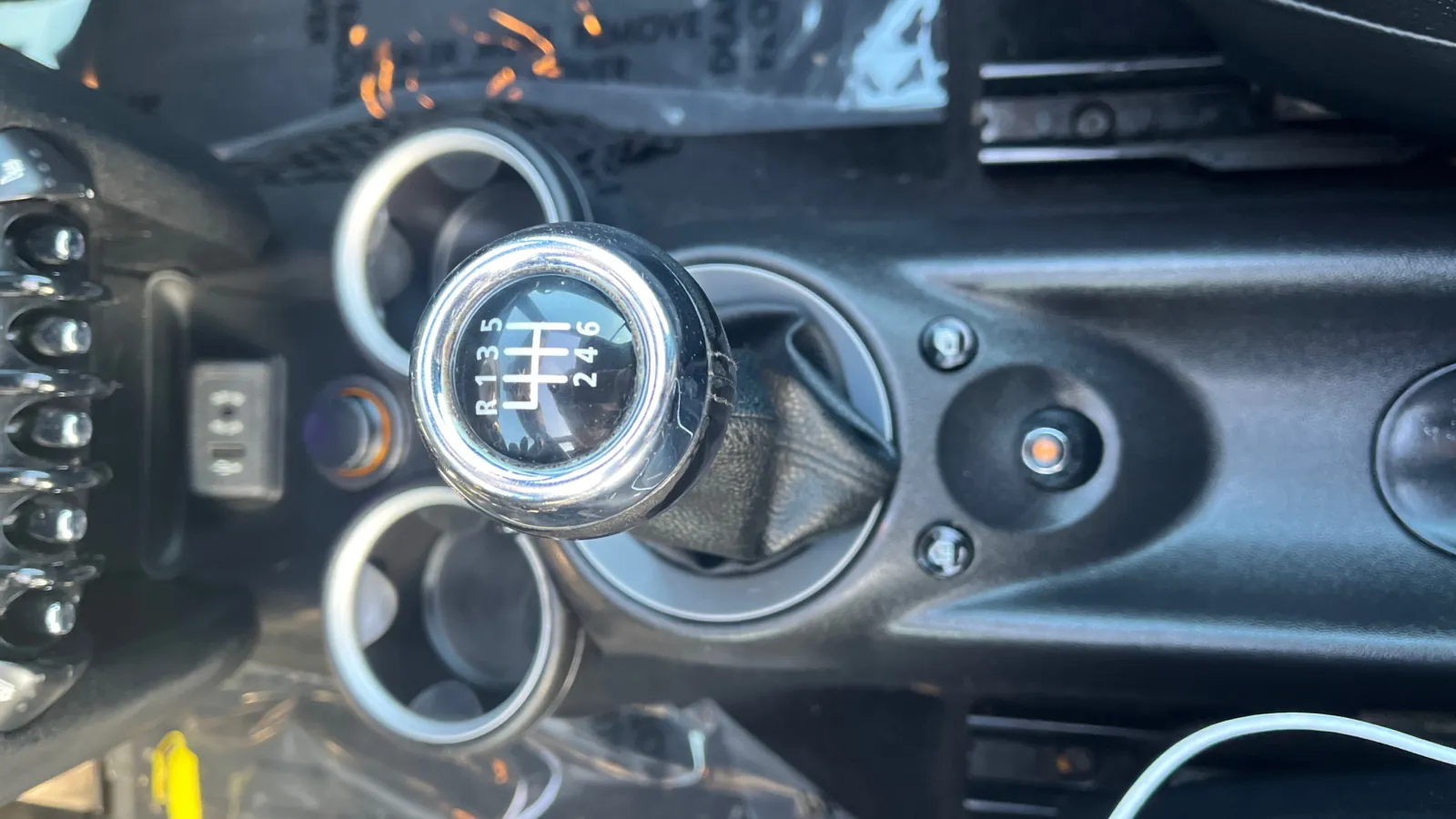 Mini Convertible photo 29