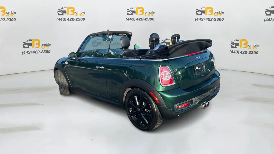 Mini Convertible photo 7