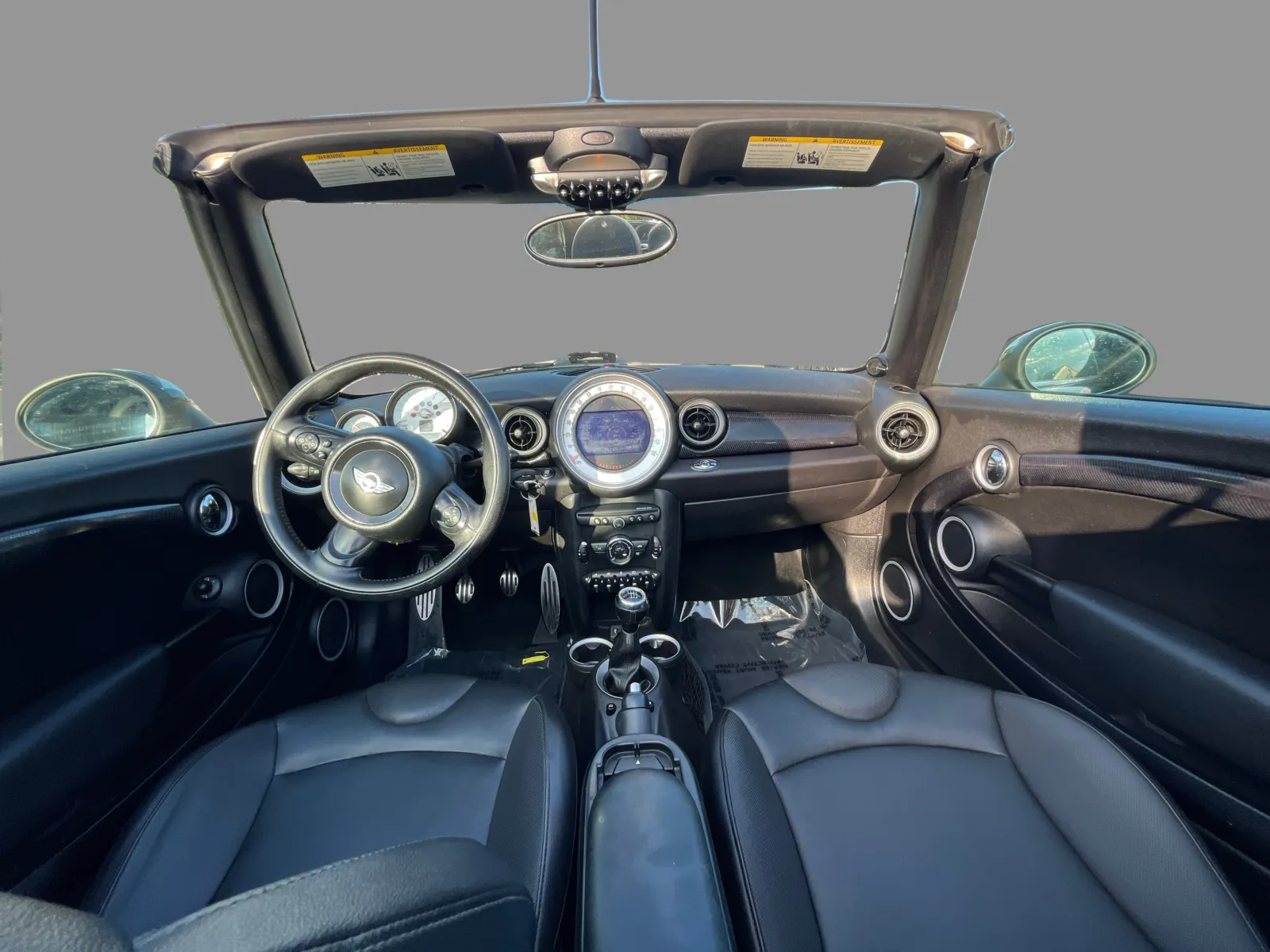 Mini Convertible photo 23