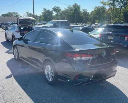 Photos of 2018 Hyundai Sonata SE Sedan 4D for sale in Elkridge, MD at Bumble Auto - Elkridge