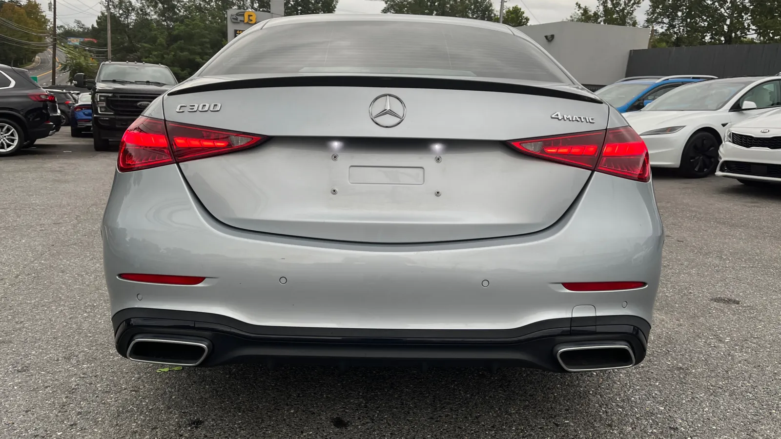 Mercedes-Benz C-Class photo 13