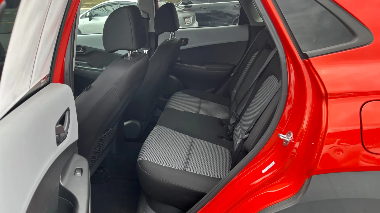 Hyundai Kona photo 10