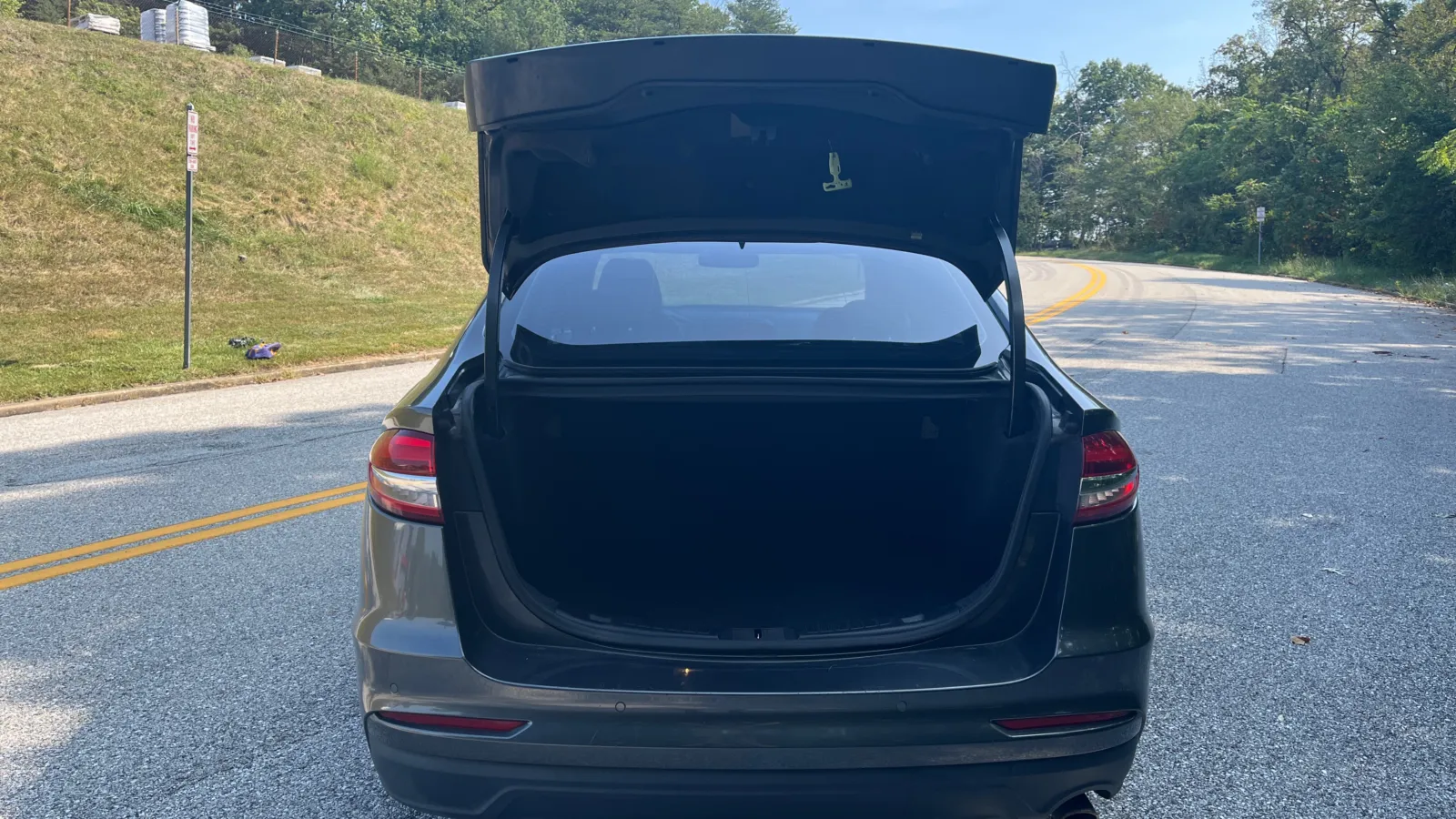 Ford Fusion photo 12