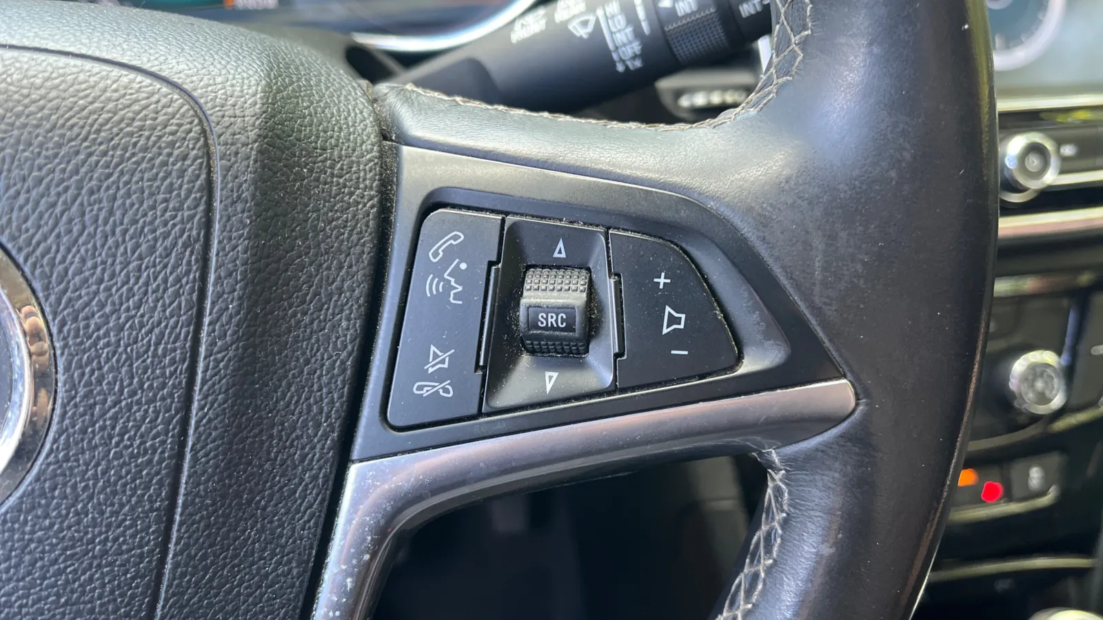 Buick Encore photo 28