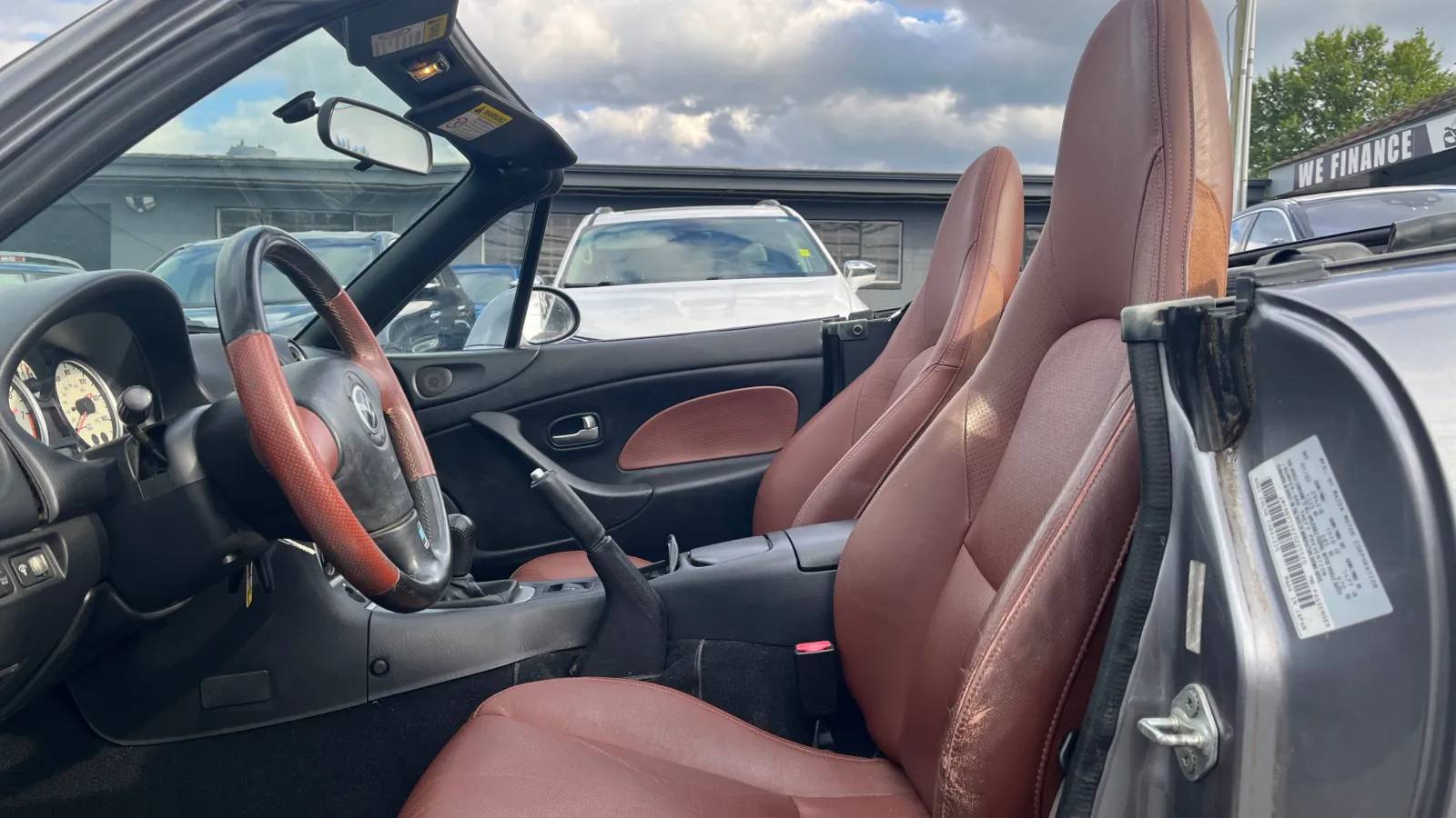 Mazda MX-5 photo 9