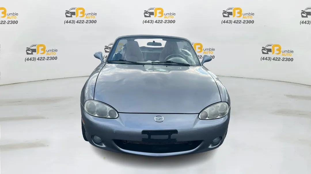 Mazda MX-5 photo 2