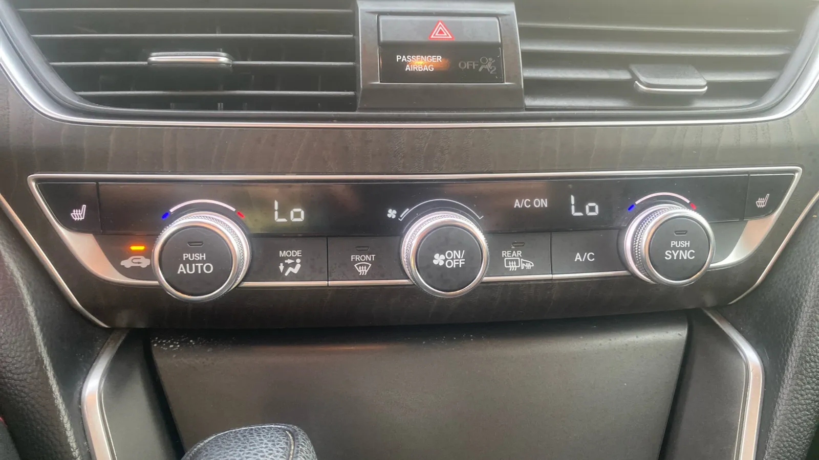 Honda Accord photo 25