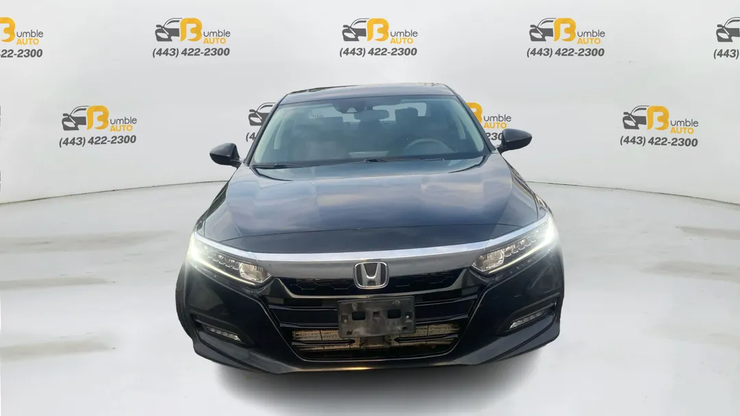 Honda Accord photo 2