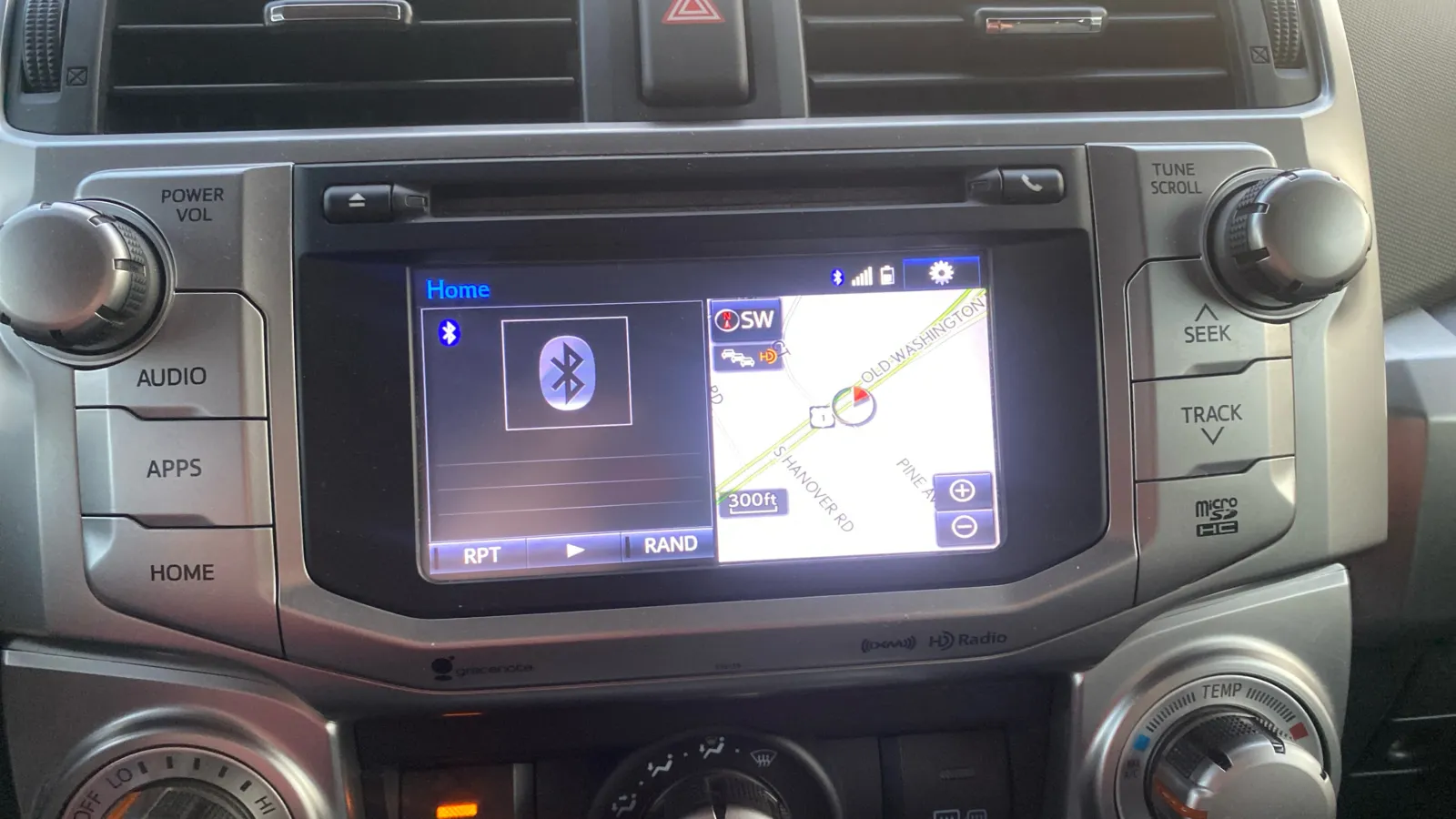 Toyota 4Runner photo 16