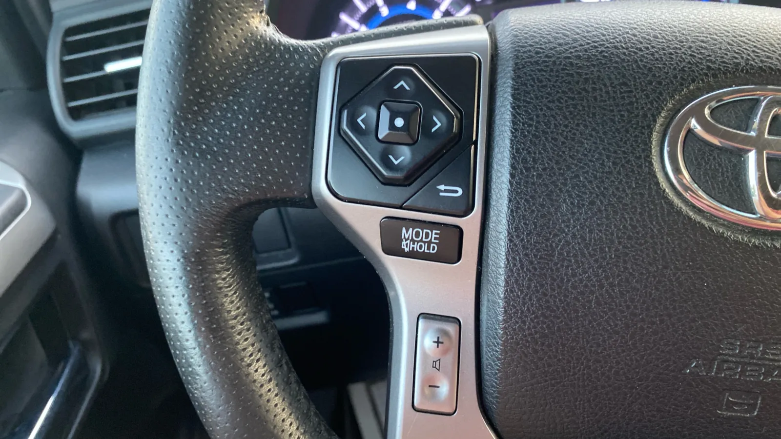 Toyota 4Runner photo 26